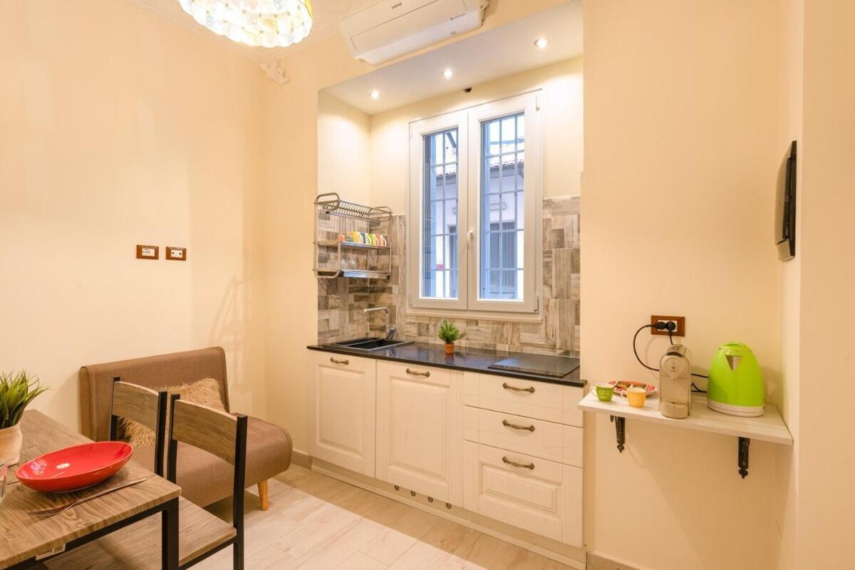 Rome Arena - Exclusive Apartment In Roma Termini ภายนอก รูปภาพ