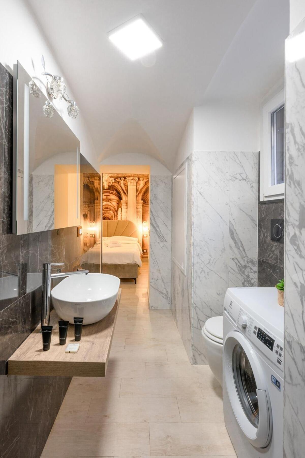 Rome Arena - Exclusive Apartment In Roma Termini ภายนอก รูปภาพ